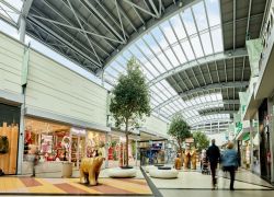 Biella Gli Orsi Centro Commerciale
